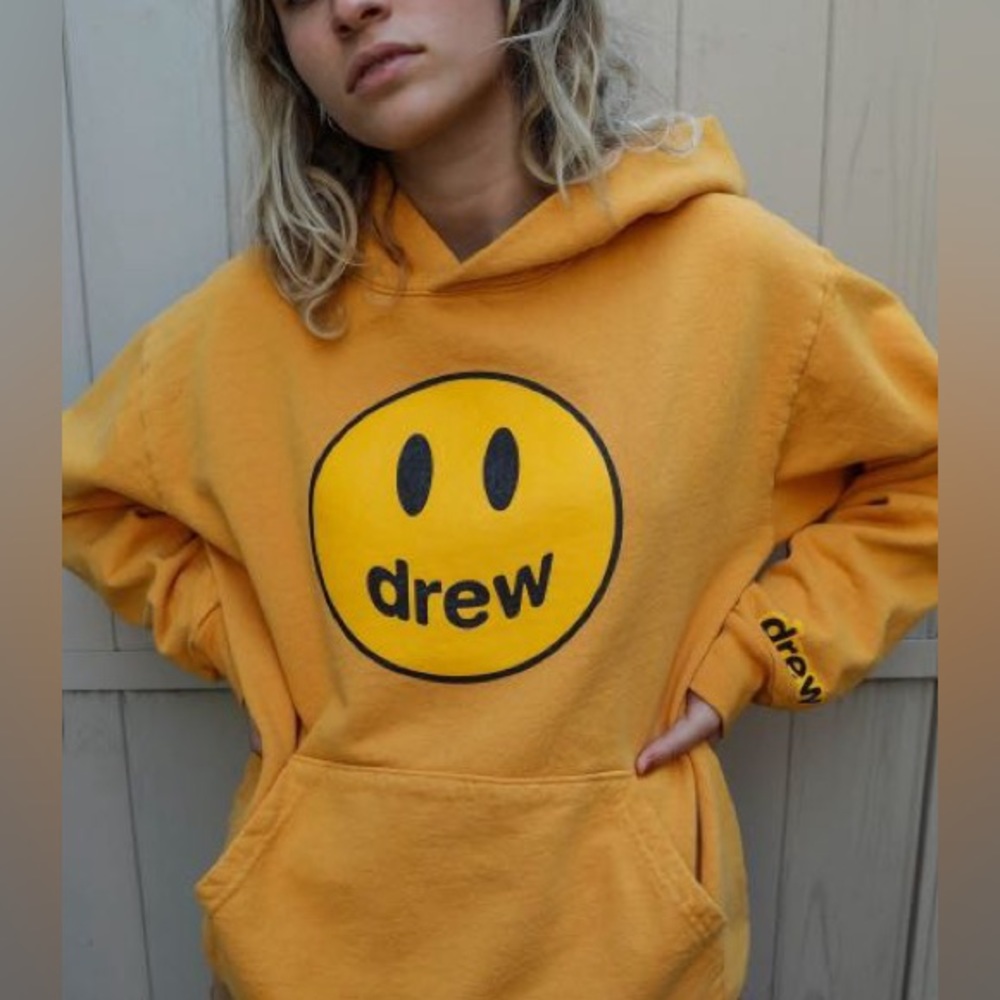 Justin Bieber drew house inspired sweatshirt